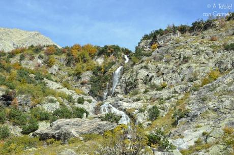 Del Embalse de La Sarra al Ibón de Respomuso, en el Valle de Tena