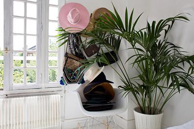 Dormitorio para una pareja joven.