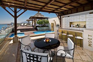 Moet & Chandon  y  Roche Bobois rindieron su imagen para las nuevas Suits del Don Pepe con grandes vistas y total lujo. Un total relax os deja con sus piscina privada y un servicio super VIP