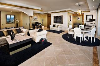 Moet & Chandon  y  Roche Bobois rindieron su imagen para las nuevas Suits del Don Pepe con grandes vistas y total lujo. Un total relax os deja con sus piscina privada y un servicio super VIP