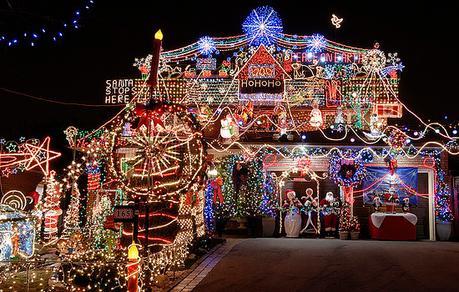 Las luces de Navidad afectan a la velocidad de tu Wi-Fi wifi christmas lights too much
