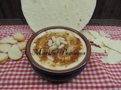 Hummus de alubias.