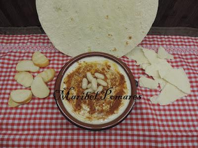 Hummus de alubias.