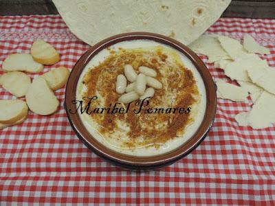 Hummus de alubias.