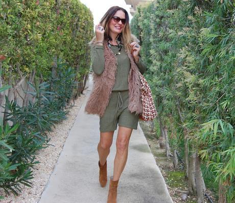 vERDE y pUNTO #nOUNIFORMES vERDE y pUNTO #nOUNIFORMES