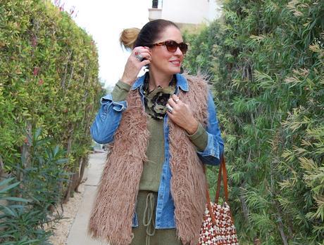 vERDE y pUNTO #nOUNIFORMES vERDE y pUNTO #nOUNIFORMES