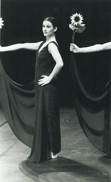 Sybila Premio Nacional de diseño 2015. Sus colaboraciones con la danza. Sybila Premio Nacional de diseño 2015. Sus colaboraciones con la danza.