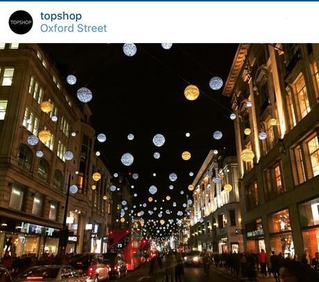 Imagen de la cuenta de Instagram de TopShop London Ideas para vestirte en las fiestas Navideñas. ¿Compras o alquilas?