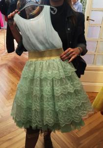 Uy! Y este también se parece a uno que sale en Sex in the City ¿a que sí? Vestido sex in the city corto