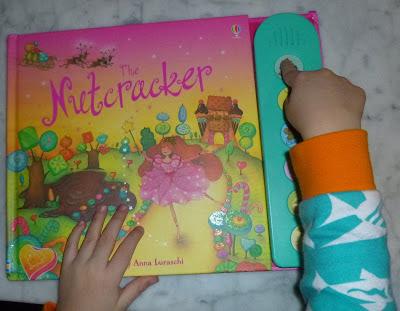 Advent Calendar 2015: Christmas Book 4