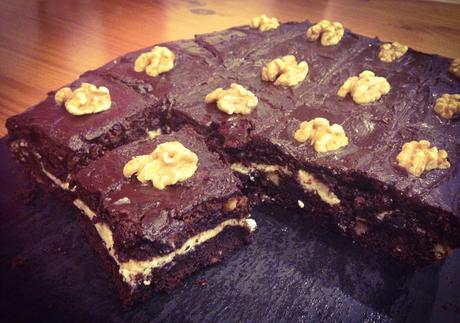 DIY-RECETA: BROWNIES CON CREMA