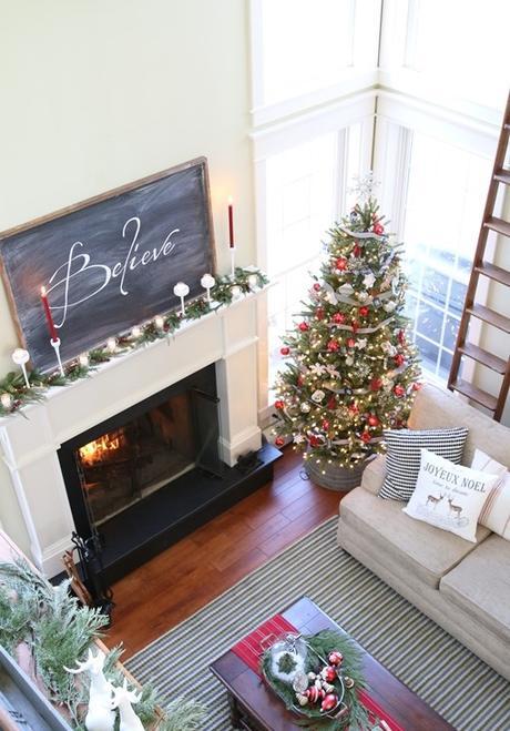 UNA CASA RúSTICA EN NAVIDAD UNA CASA RúSTICA EN NAVIDAD