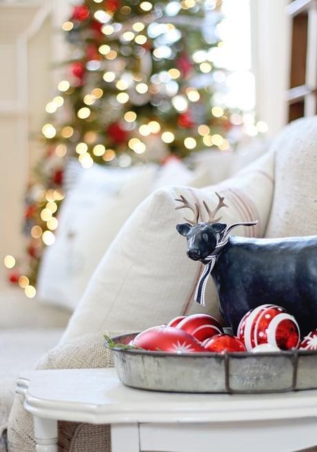 UNA CASA RúSTICA EN NAVIDAD UNA CASA RúSTICA EN NAVIDAD