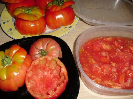 TOMATES RELLENOS DE ARROZ Y CARNE PICADA, TOMATES PASO DOBLE