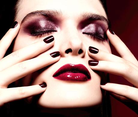 MAQUILLAJES PARA NAVIDADES 2015