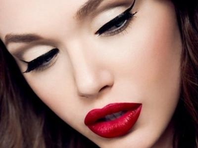 MAQUILLAJES PARA NAVIDADES 2015
