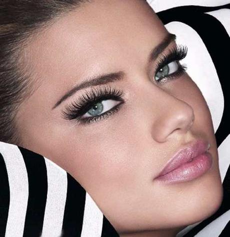 MAQUILLAJES PARA NAVIDADES 2015