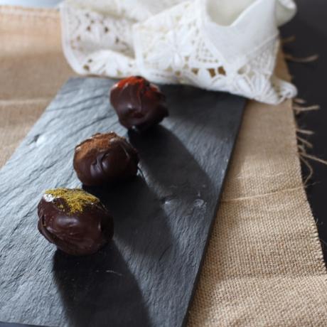 BOMBONES DE QUESO DE CABRA DE PACO TORREBLANCA