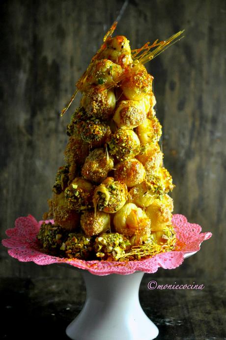 CROQUEMBOUCHE SALADO DE ROQUEFORT Y PISTACHOS (#COOKINGTHECHEF)