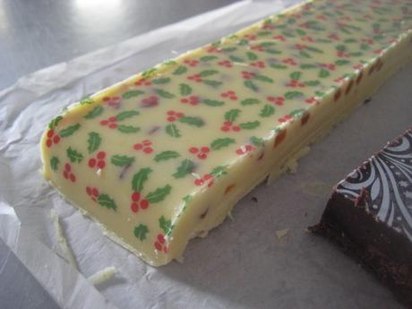 TURRÓN DE CHOCOLATE BLANCO Y NARANJA