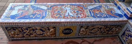 Los bancos de la Plaza de España (52): Valencia.