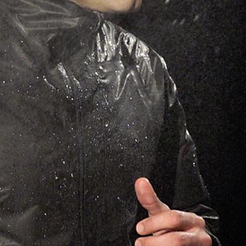 tech_gmt_active_permbead_benefit_shakedry_360