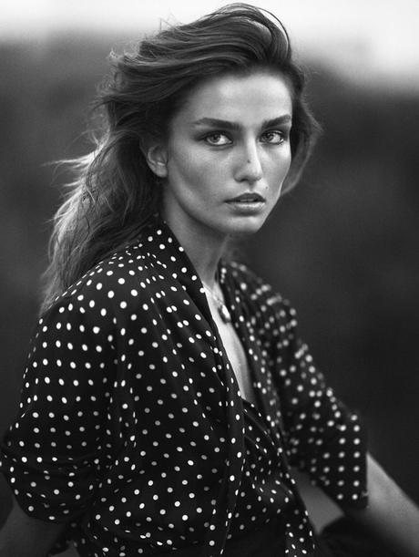 Editorial-Andreea-Diaconu-Vogue-China-November-2015-2