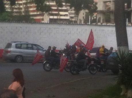 Venezuela #6D abucheos y motorizados