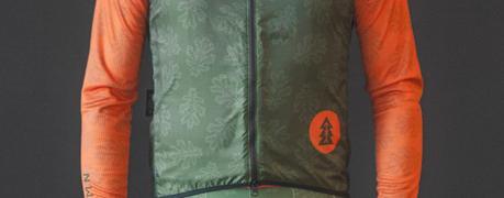 Los maillots con motivos navideños para festejar la temporada, mientras sales a dar unas pedaleadas Los maillots con motivos navideños para festejar la temporada, mientras sales a dar unas pedaleadas