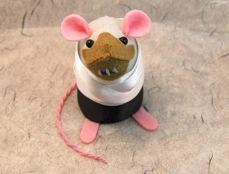 hannibal lecter mouse plush the silence of the lambs i ate his liver with some fava beans and a nice chianti