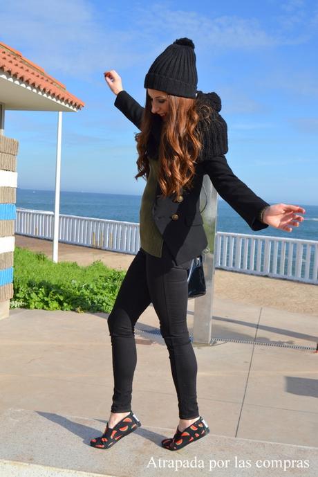 SANDÍAS EN MIS PIES