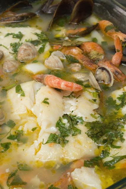 Pescado y marisco marinero