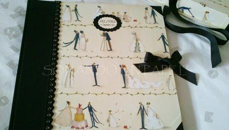 Ideas para regalar en una boda de papel libro de boda