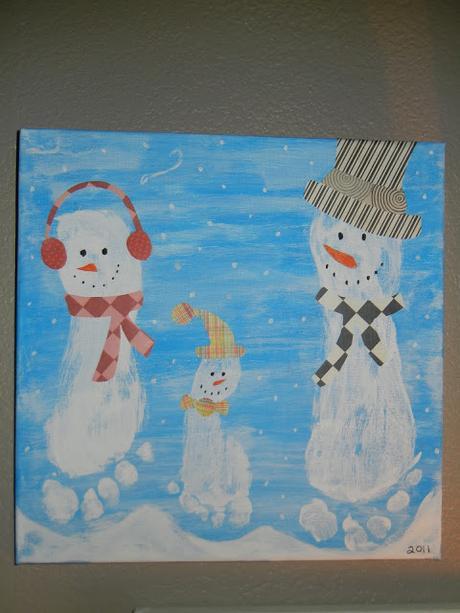 Originales ideas para pintar la navidad con manitas y pies