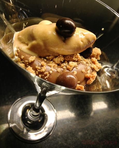 Cremoso de Gianduja y Naranja, Crumble de Vainilla, Caramelo y Perlas Navidad￼￼￼￼￼￼￼￼￼￼￼￼￼￼￼ Le meridien Navidad Baco y Boca