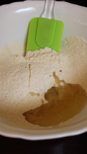 Macarons con curd de frutos rojos