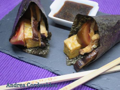 TEMAKI DE TEMPEH CON SALSA DE SOJA, COCO, CANELA Y CARDAMOMO. COLABORACIÓN CON ORIENTAL MARKET Y ACEITE PLA. RECETA VEGANA. SIN GLUTEN.