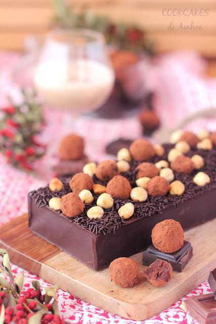 TURRÓN CREMOSO DE CHOCOLATE CON TRUFAS