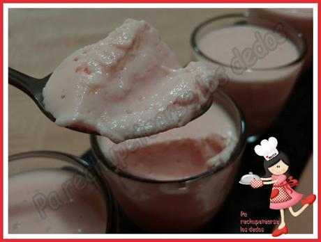 * Petit suisse de fresa (thermomix)