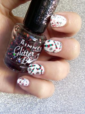 Diseño de uñas para Navidad