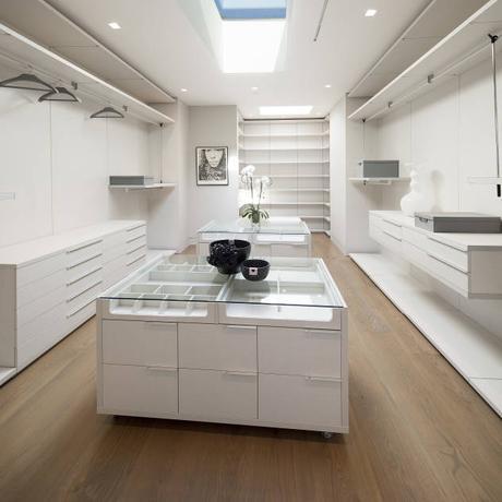 Vestidores de estilo moderno de McClean Design