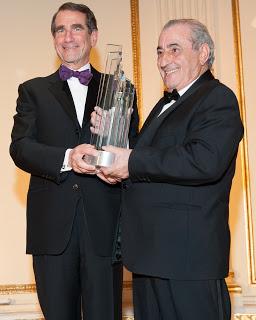 Juan José Hidalgo recibe  premio Business Leader of the Year