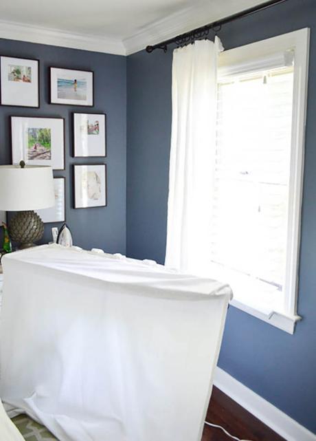 ANTES Y DESPUÉS: el cambio de look de un dormitorio gracias a unas cortinas y una composición de cuadros ANTES Y DESPUÉS: el cambio de look de un dormitorio gracias a unas cortinas y una composición de cuadros