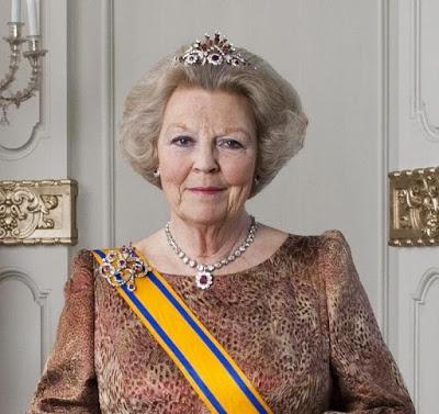 Tiara del Pavo Real - Casa Real de los Países Bajos