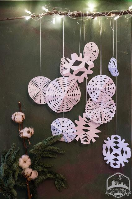 Neulas y copos de nieve de papel, una decoración sencilla y efectiva