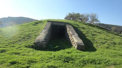 DE JEREZ A BURGUILLOS PASANDO POR EL DOLMEN DE TORIÑUELOV...
