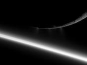 Cassini encuentra grietas cálidas Encélado