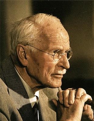 SACRIFICE OF THE HERO AND MEETING THE SOUL, IN CARL GUSTAV JUNG