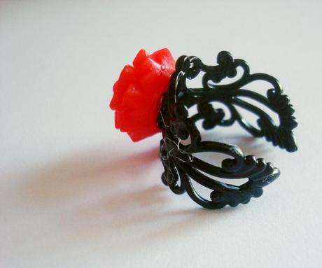 ANILLO ART DECO NEGRO Y ROJO