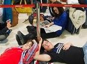 Alarmada, Atónita, Alucinada